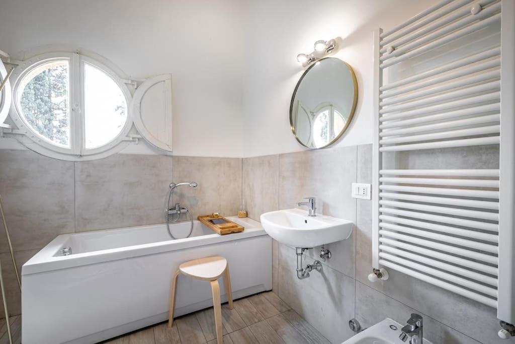 Luxury Limonaia With Jacuzzi Near Florence San Jacopo al Girone Εξωτερικό φωτογραφία