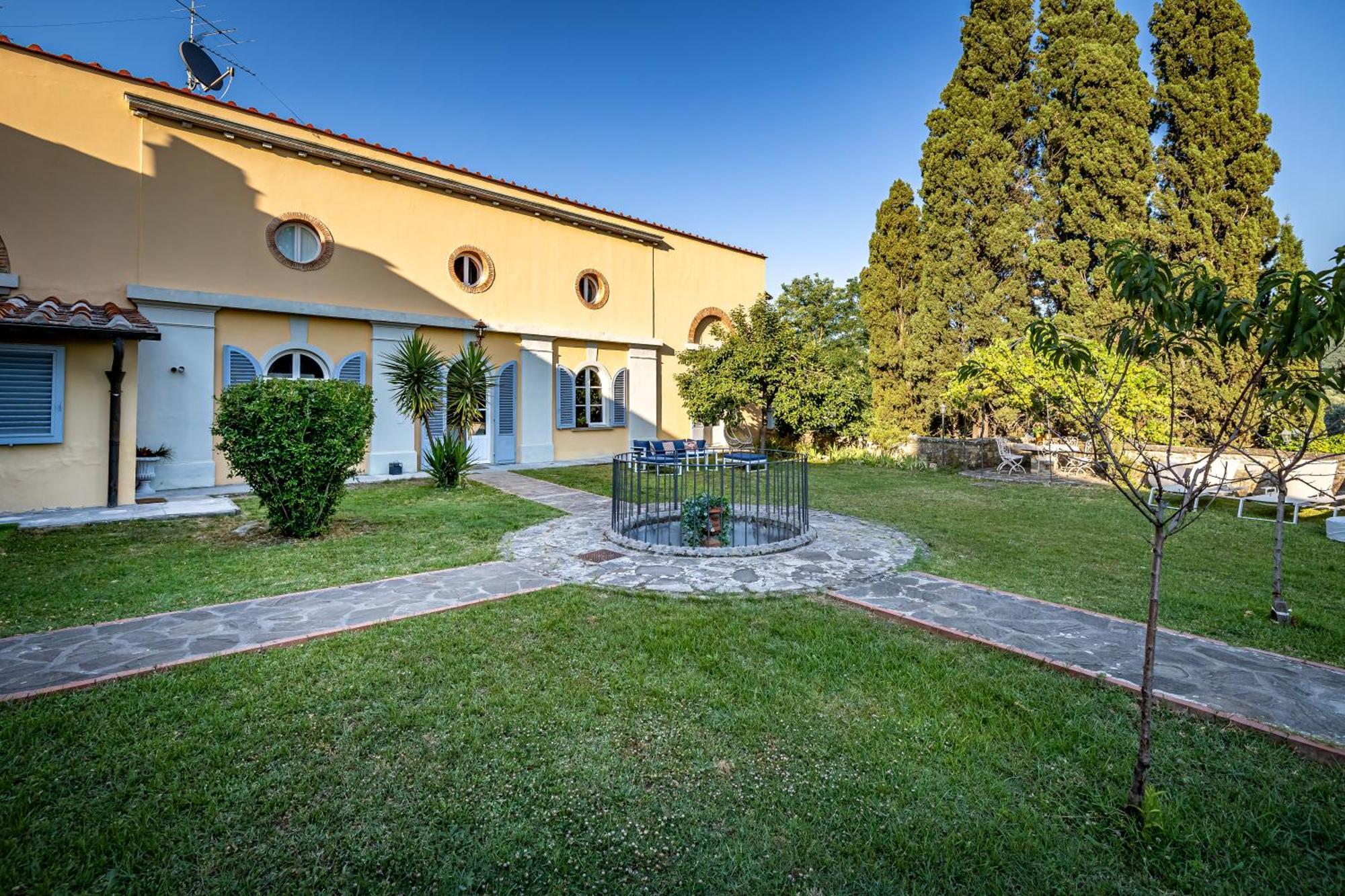 Luxury Limonaia With Jacuzzi Near Florence San Jacopo al Girone Εξωτερικό φωτογραφία